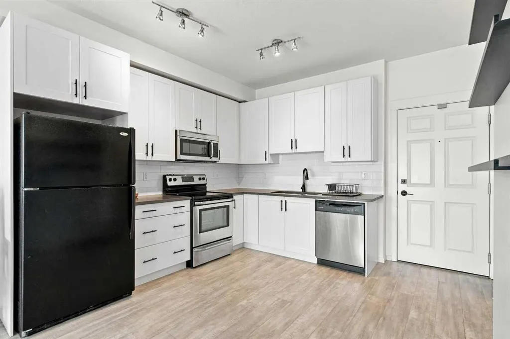 99 Copperstone Park SE #2410