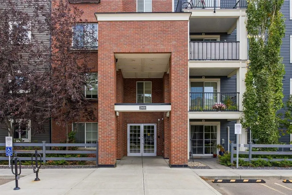99 Copperstone Park SE #2410