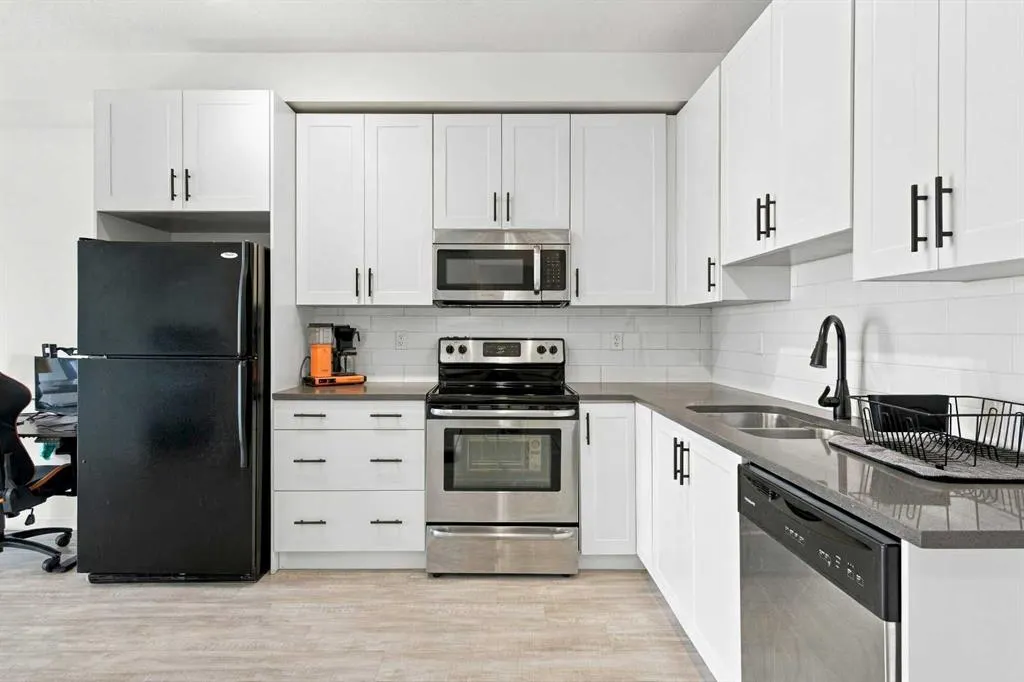 99 Copperstone Park SE #2410