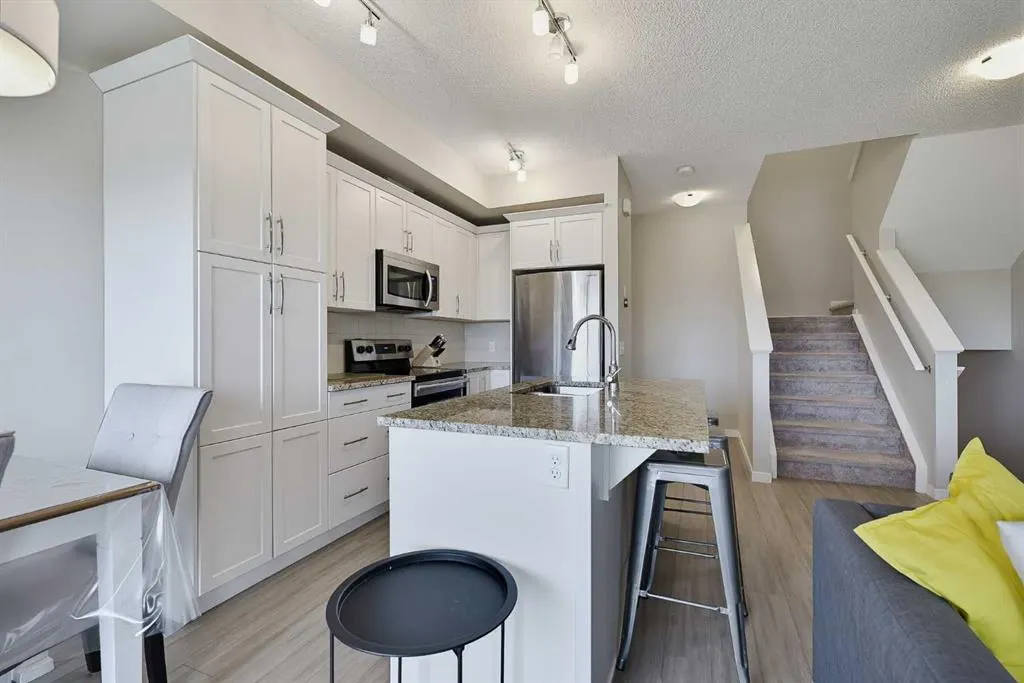 101 Sunset Drive #627
