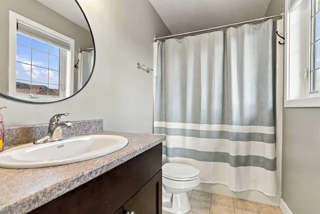 253 Grosbeak Way