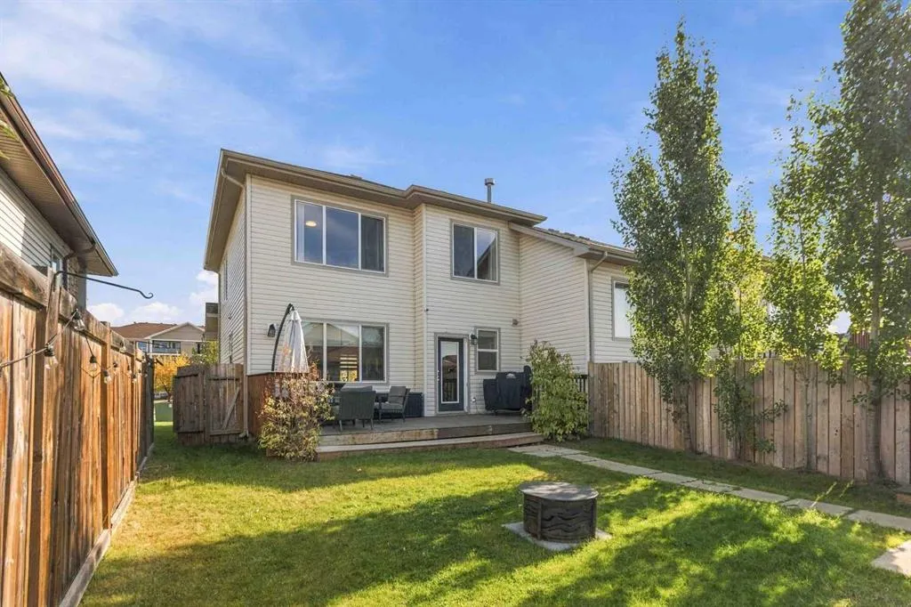 253 Grosbeak Way