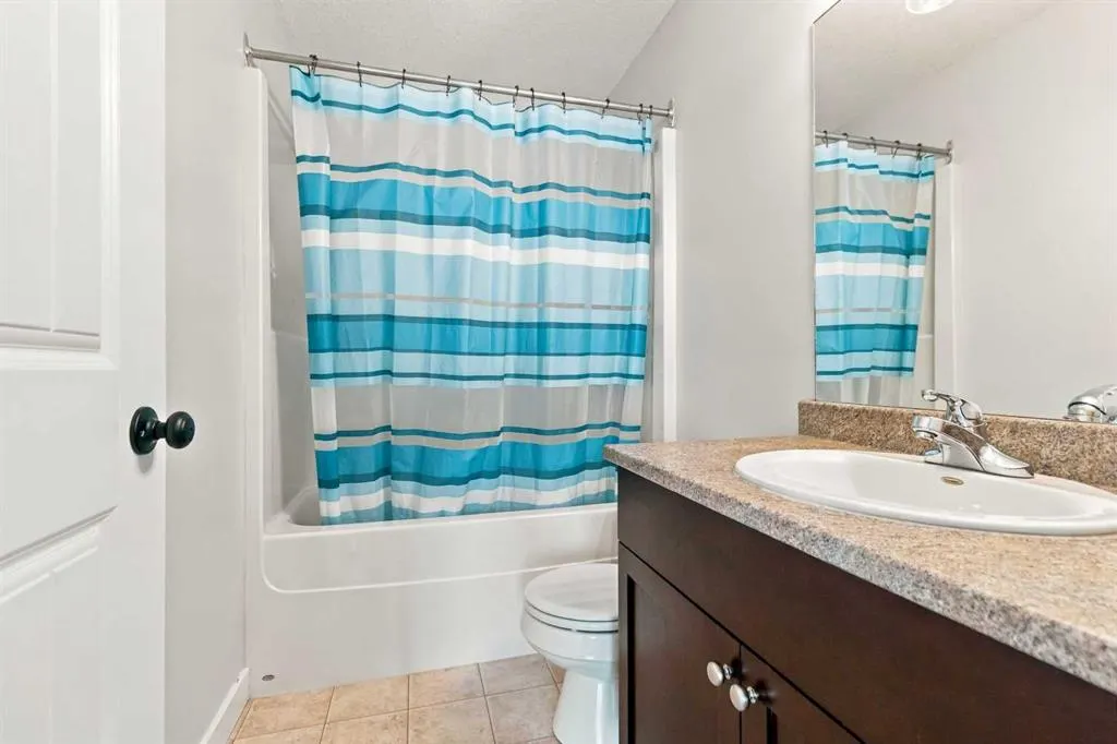 253 Grosbeak Way
