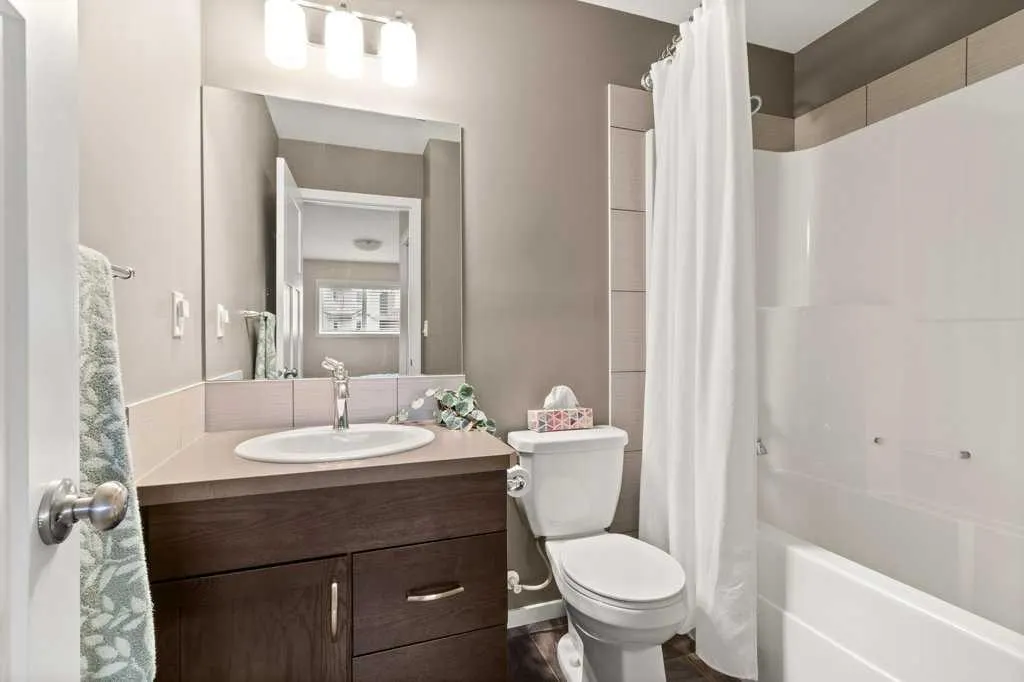 5301 Windward Place #9