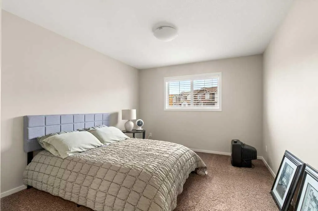5301 Windward Place #9