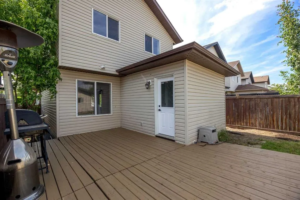134 Rattlepan Creek Crescent