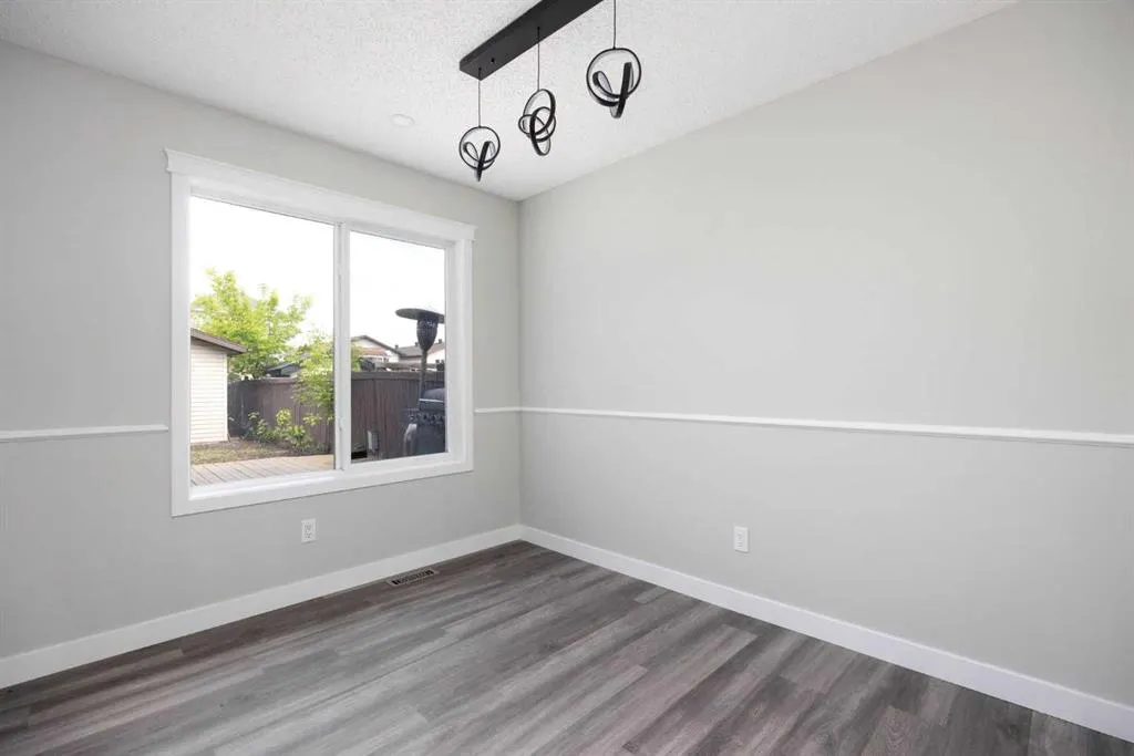 134 Rattlepan Creek Crescent