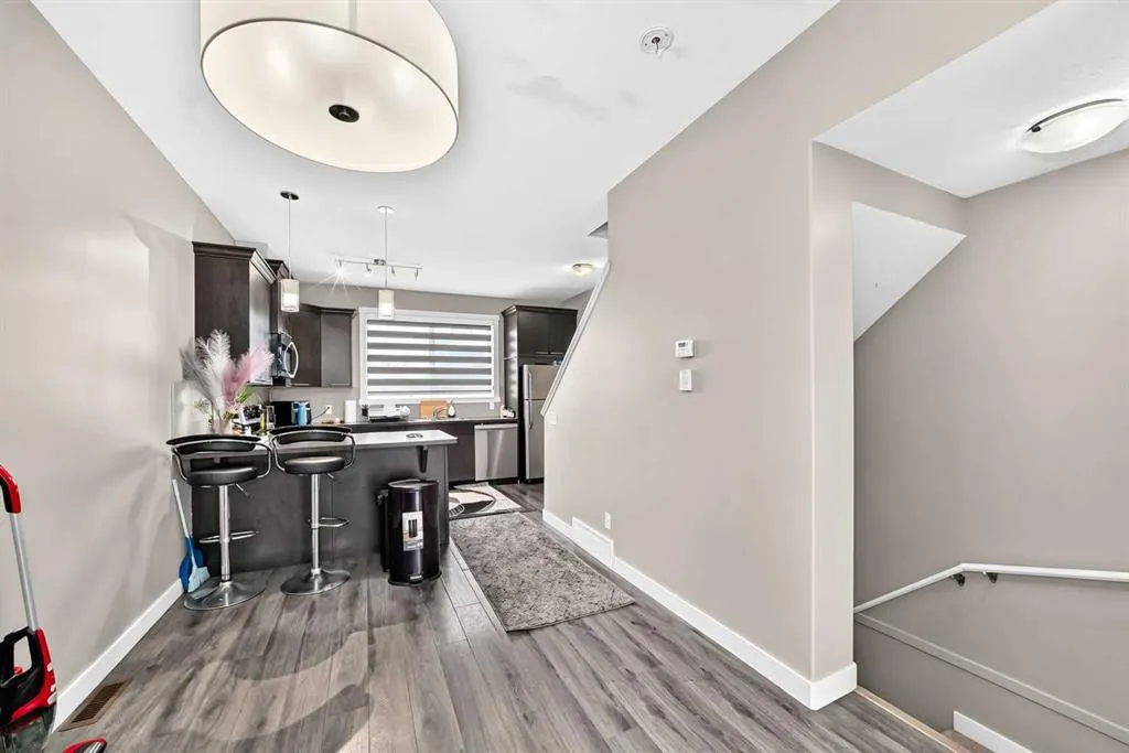 97 Skyview Ranch Manor NE
