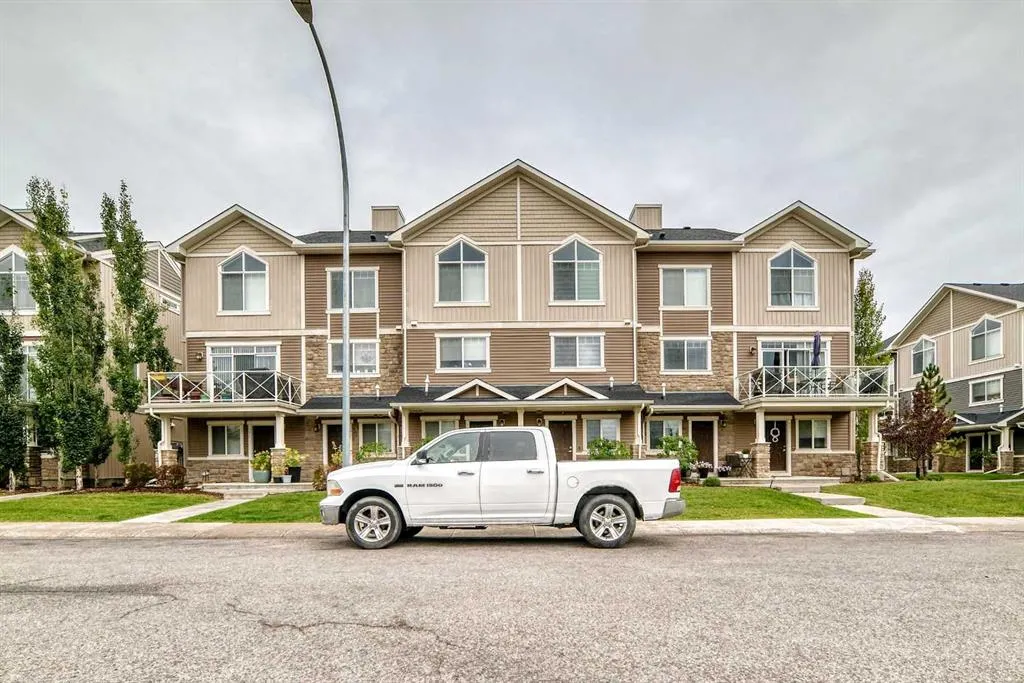 97 Skyview Ranch Manor NE