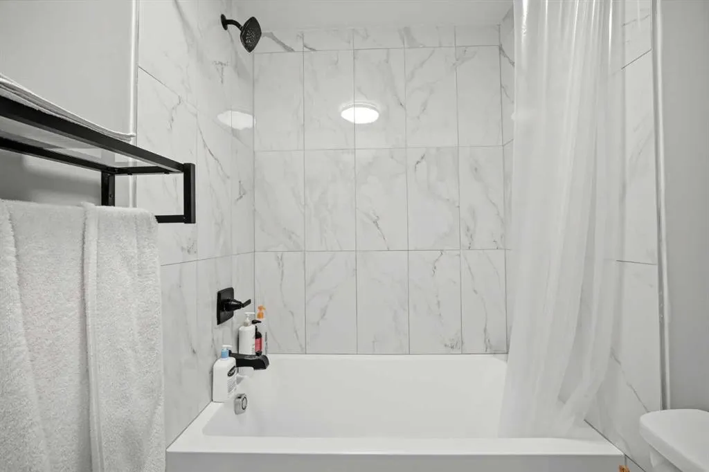 108 Grier Terrace NE #1