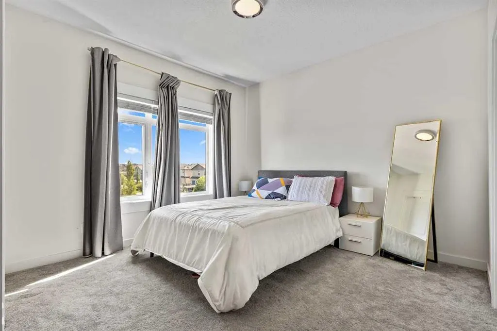 11 Skyview Point Heath NE