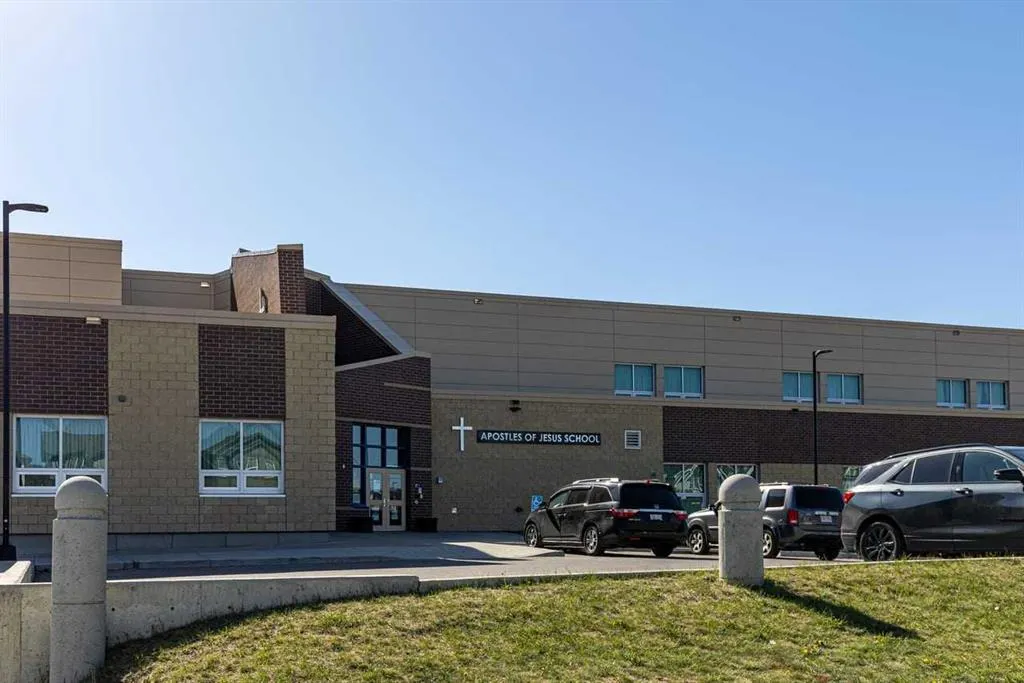 11 Skyview Point Heath NE
