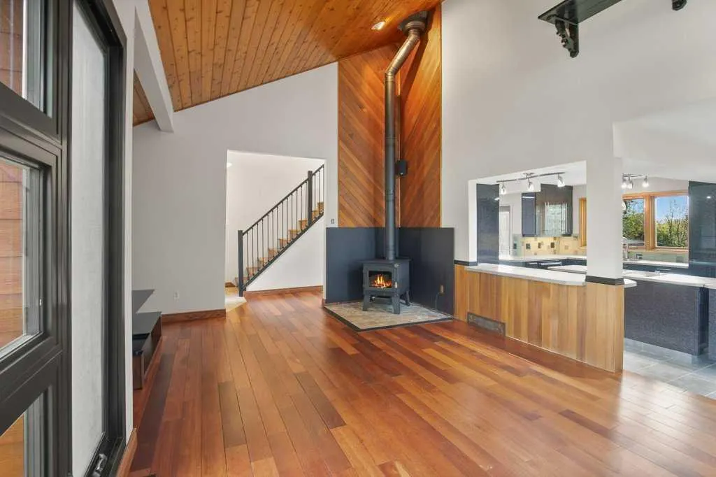 130 Westview Drive