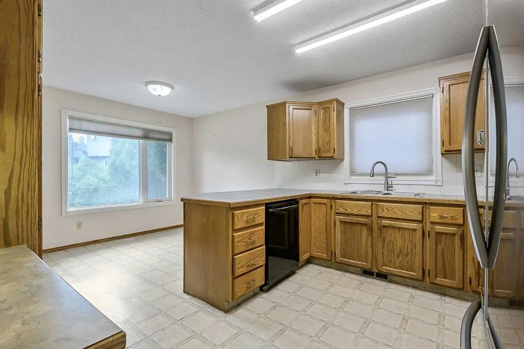 25 Downey Road