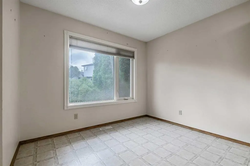 25 Downey Road