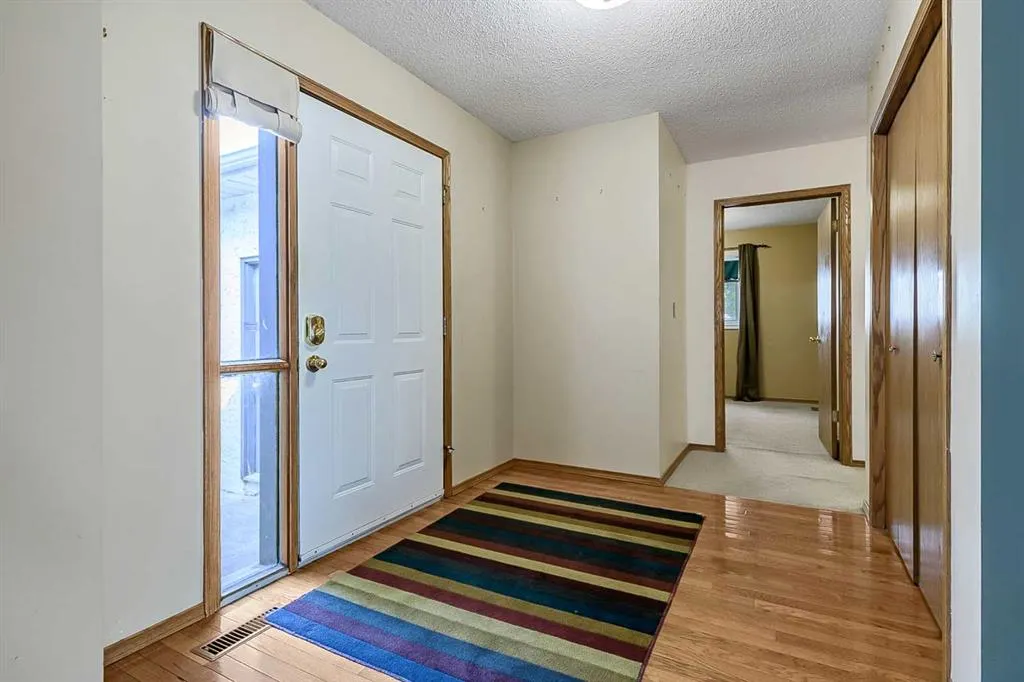 25 Downey Road