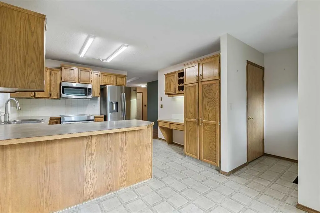 25 Downey Road