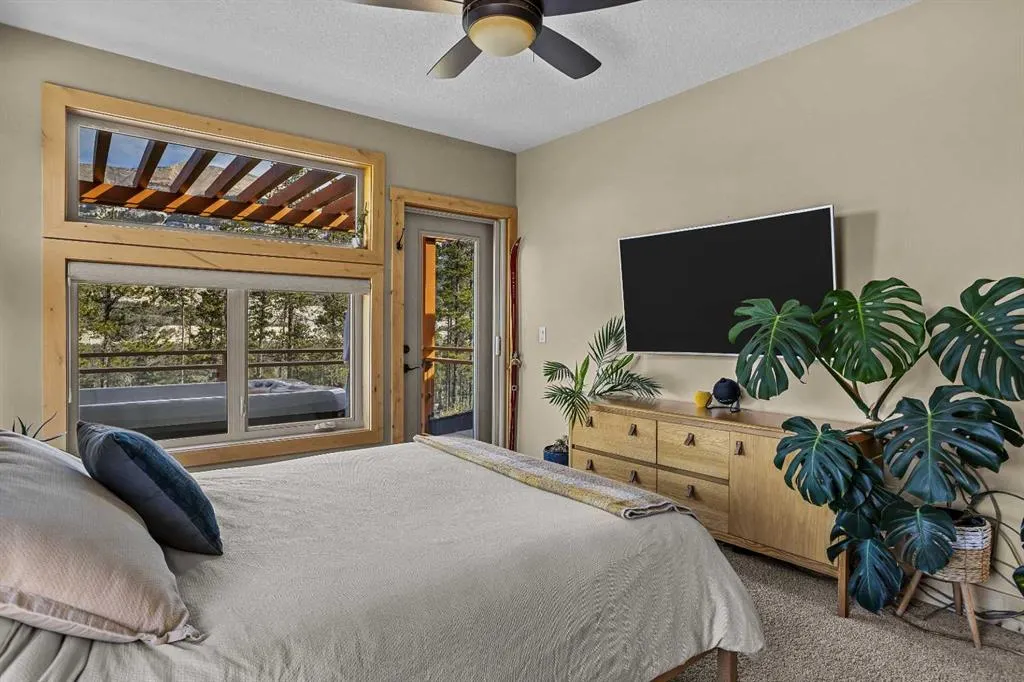 102 Stewart Creek Rise #101
