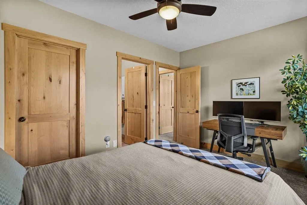 102 Stewart Creek Rise #101