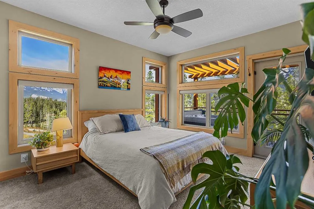102 Stewart Creek Rise #101
