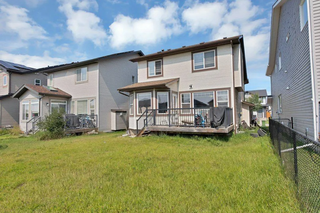 33 Skyview springs Road NE