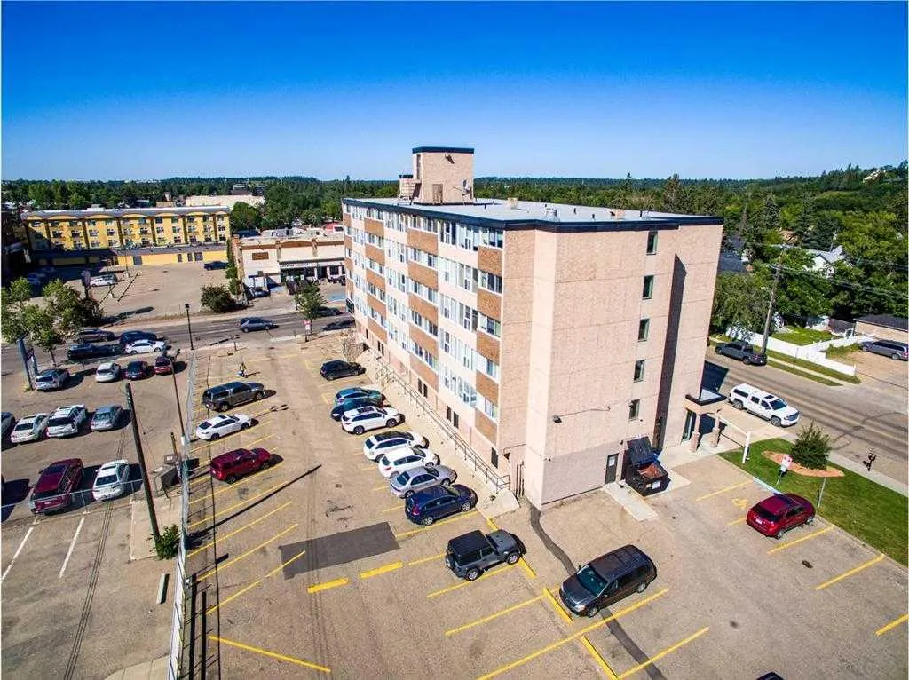4820 47 Avenue #405