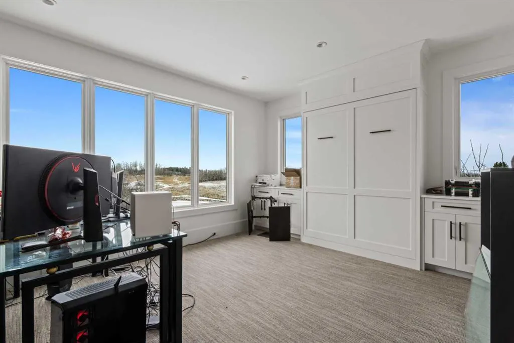 5 Silverhorn Vale