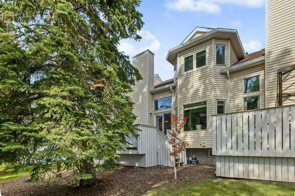 205 Edgedale Gardens NW