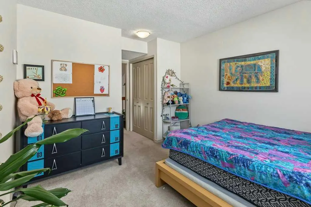 205 Edgedale Gardens NW