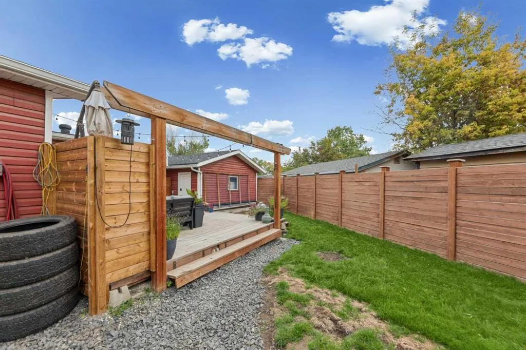 169 Spring Haven Mews SE