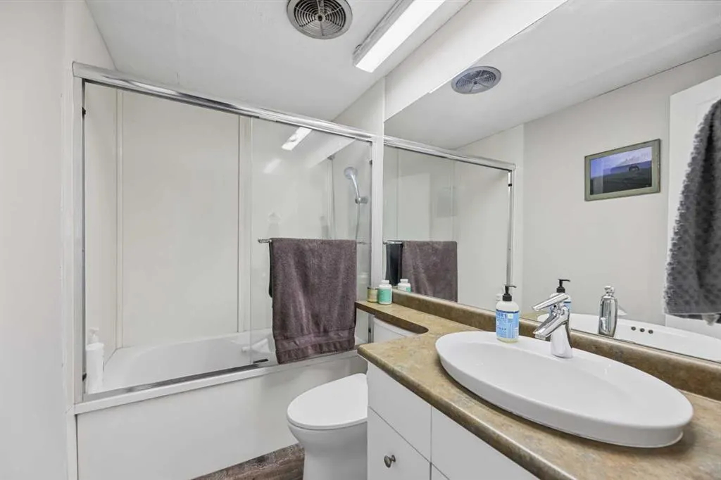 169 Spring Haven Mews SE