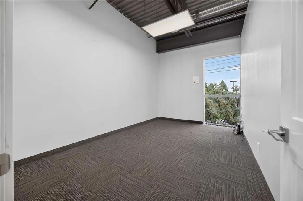 4385 104 Avenue SE #1030