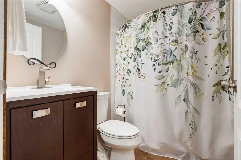 43 Cougar Plateau Circle SW
