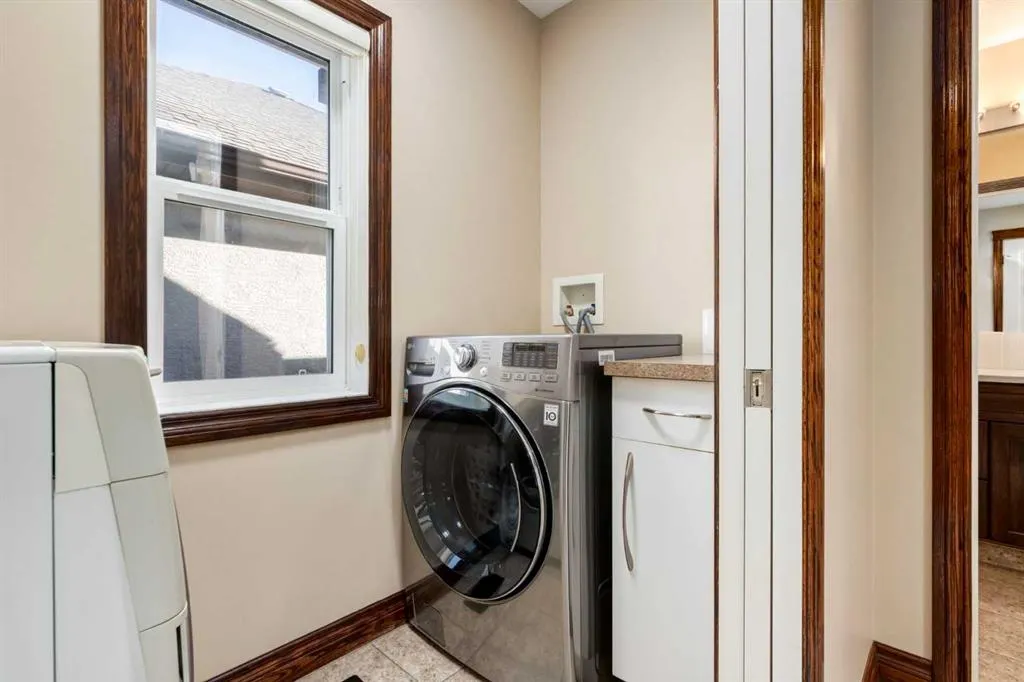 43 Cougar Plateau Circle SW