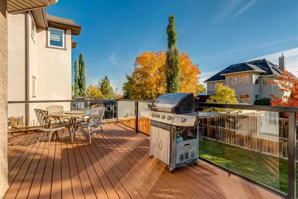 43 Cougar Plateau Circle SW