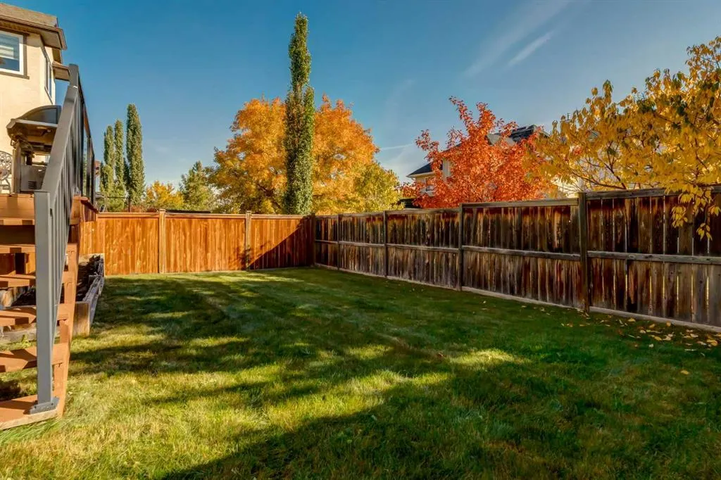 43 Cougar Plateau Circle SW