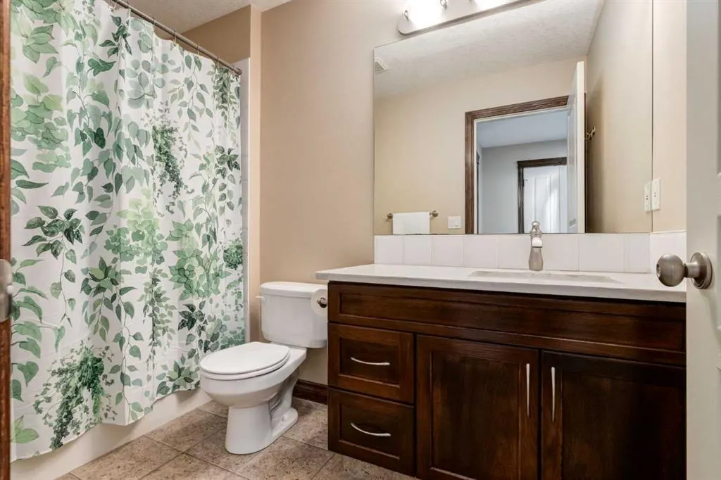 43 Cougar Plateau Circle SW