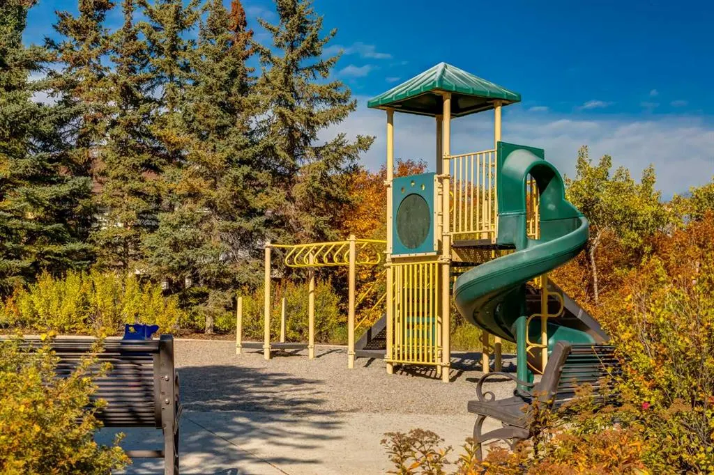 43 Cougar Plateau Circle SW