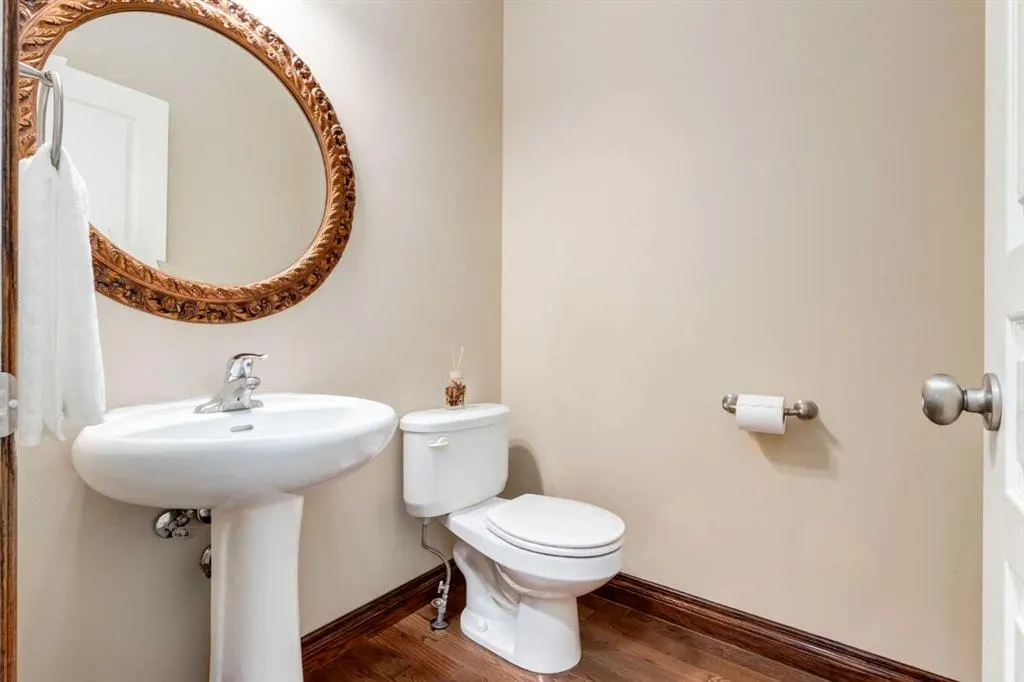 43 Cougar Plateau Circle SW