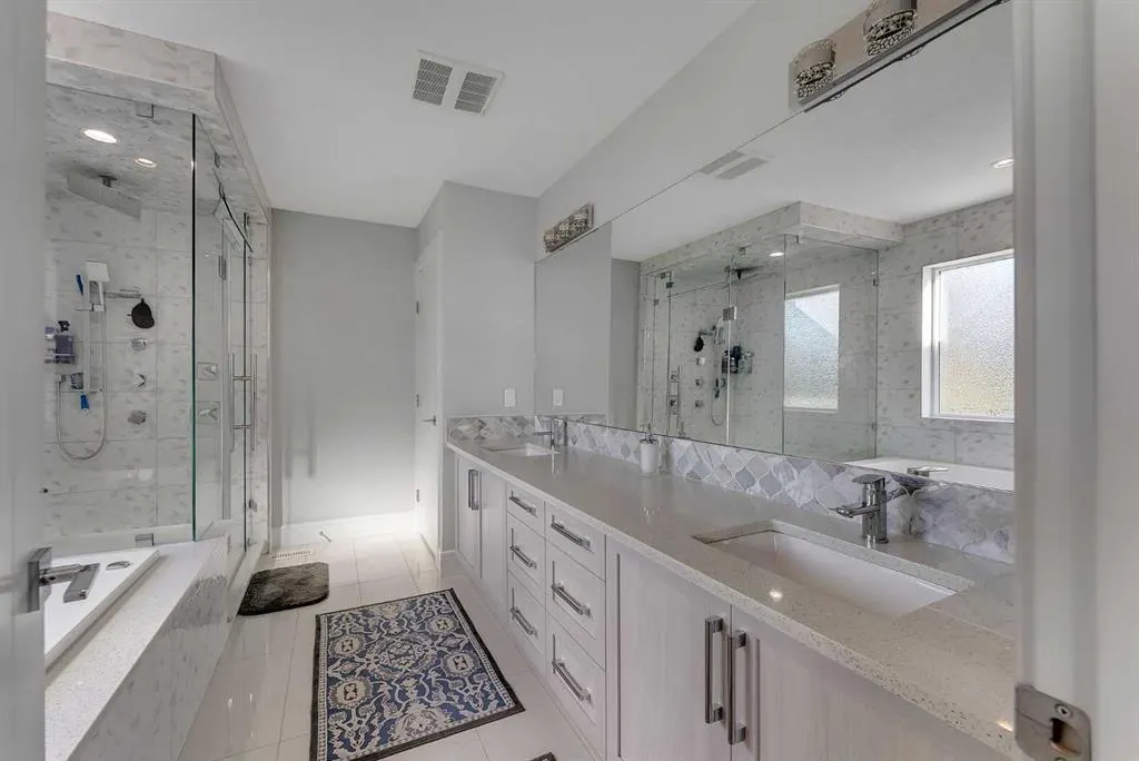 193 Aspenmere Circle