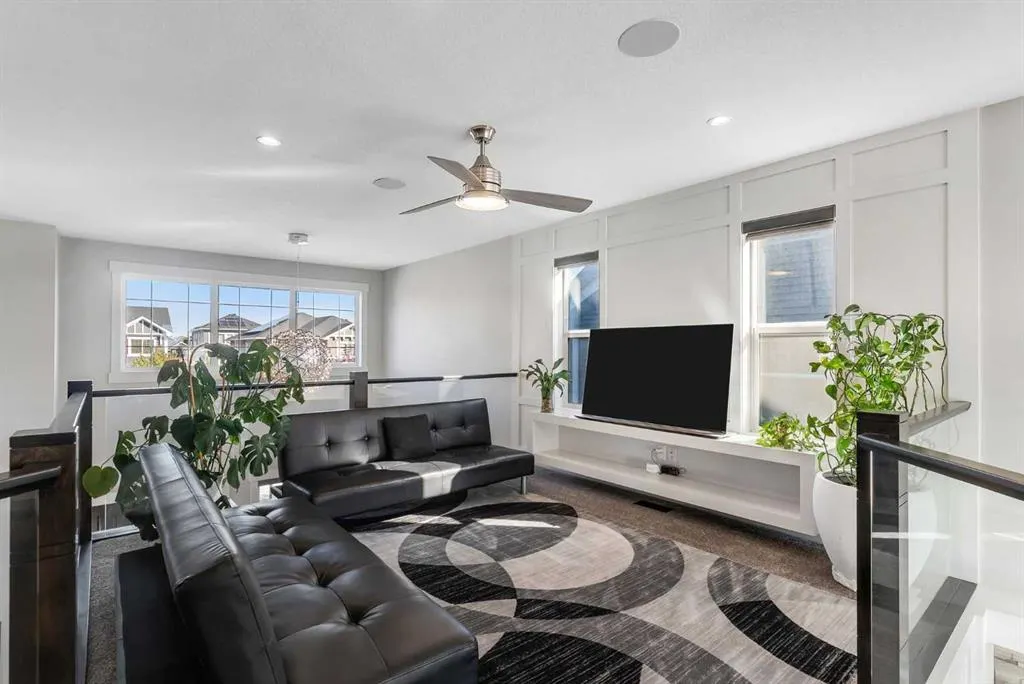 193 Aspenmere Circle