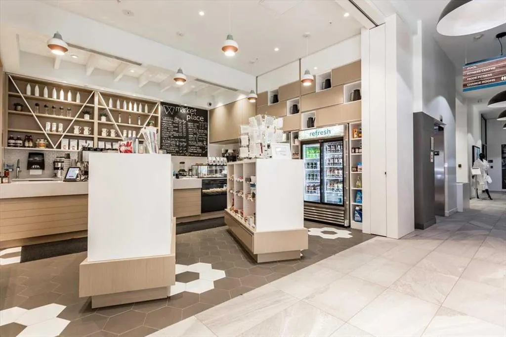 122 Mahogany Centre SE #412