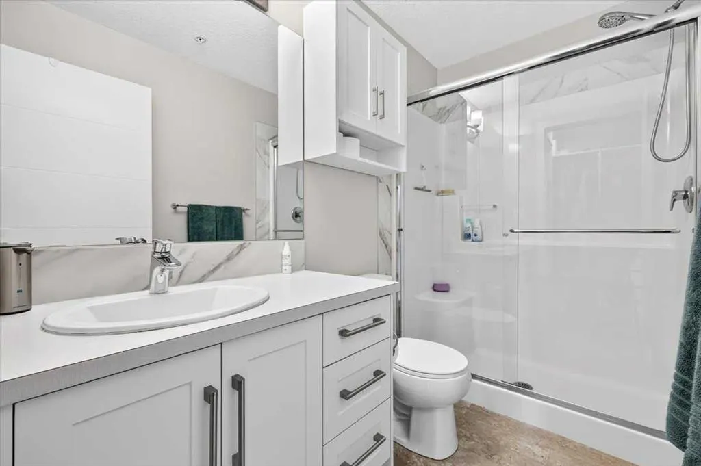 122 Mahogany Centre SE #412
