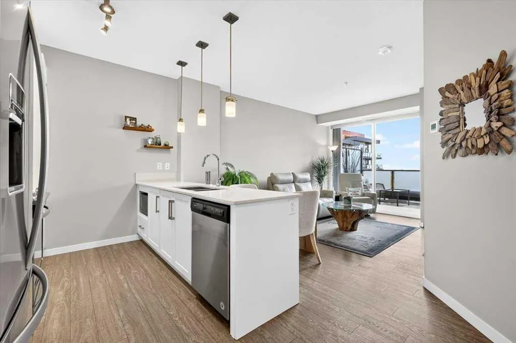 122 Mahogany Centre SE #412