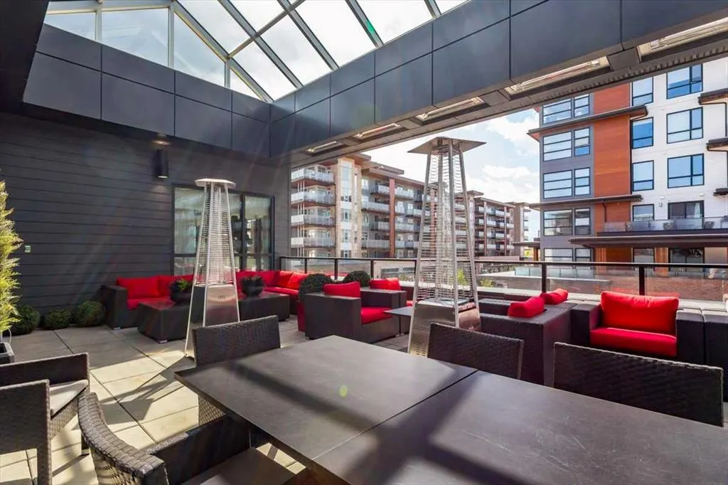 122 Mahogany Centre SE #412