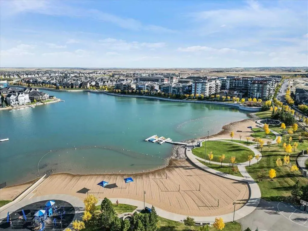 122 Mahogany Centre SE #412