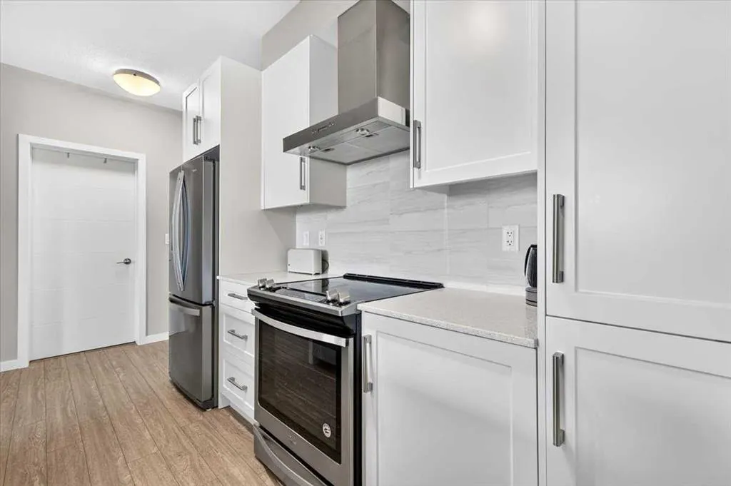 122 Mahogany Centre SE #412