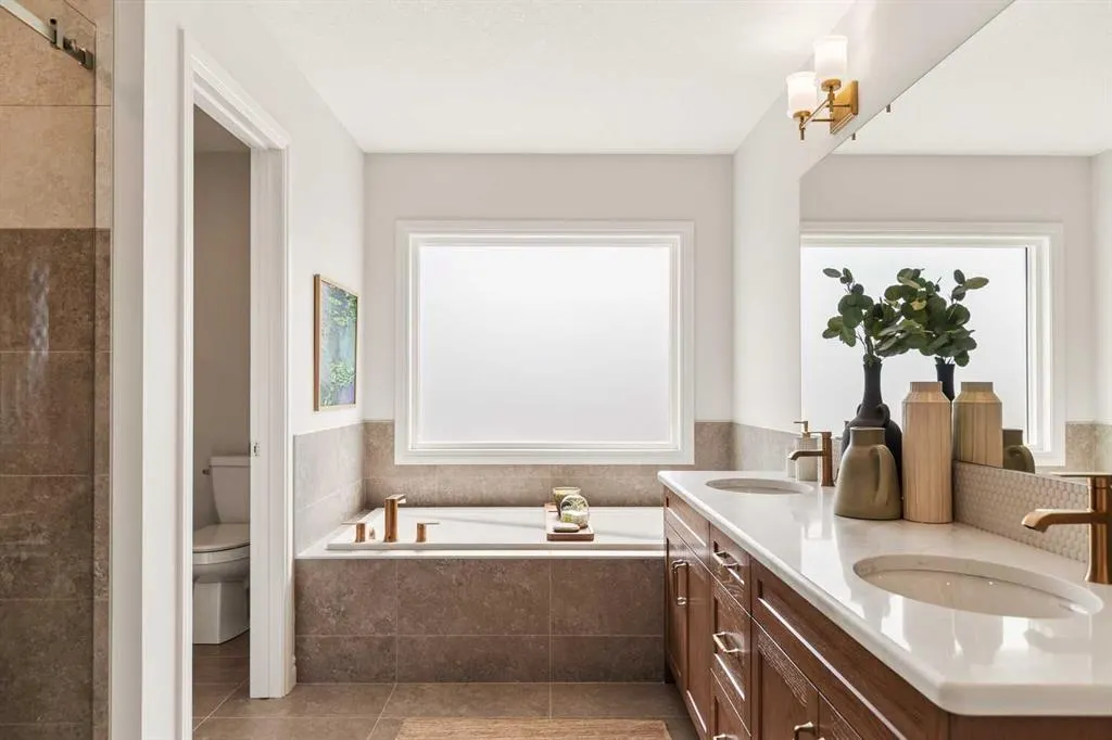 154 Annette Landing NW