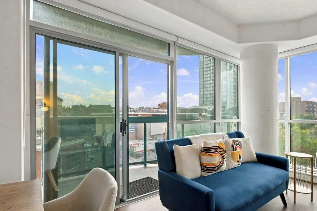 836 15 Avenue SW #503