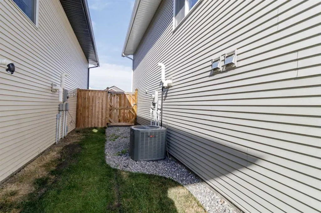 20 Radcliff Way